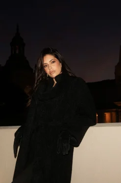 Black Jonah Coat*JLUXLABEL Clearance