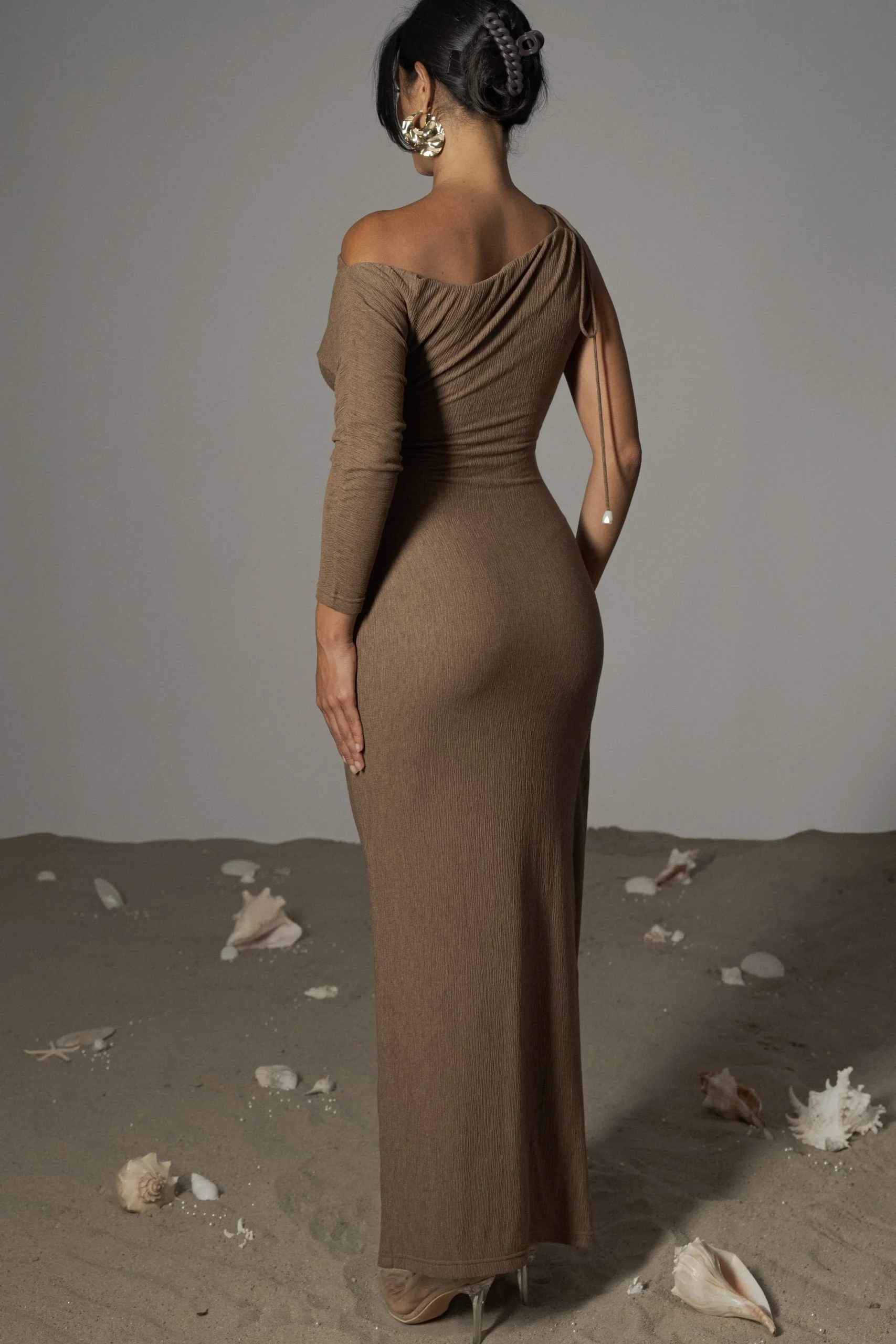Chocolate Odelia Crinkled Maxi Dress*JLUXLABEL Fashion