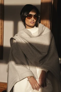 Ivory Park City Reversible Shawl*JLUXLABEL Online