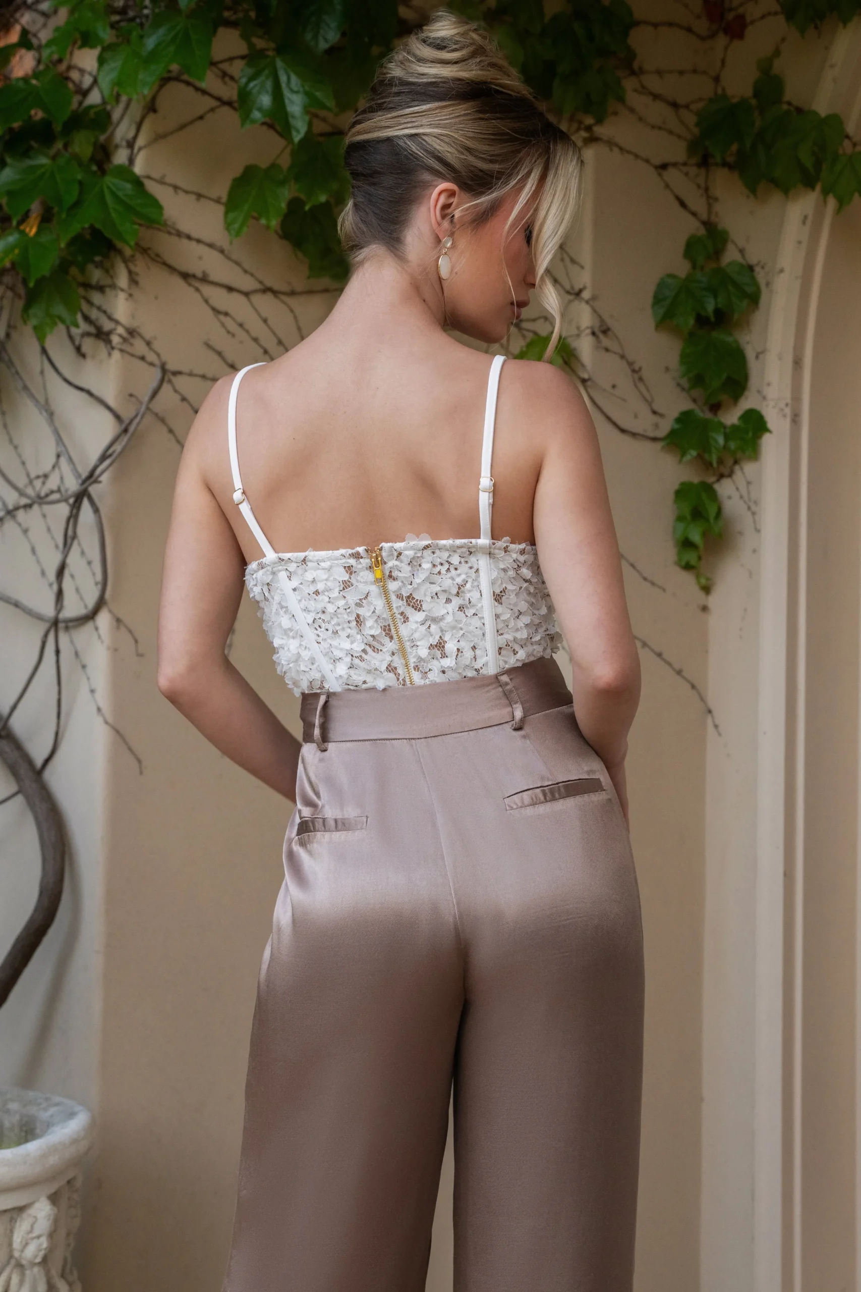 Ivory Yours Truly Lace Corset*JLUXLABEL Outlet